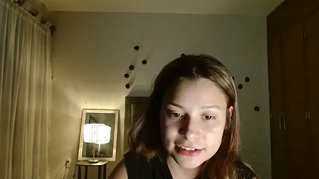3littleschoolteens online show from May 7, 2026, 5:46 am