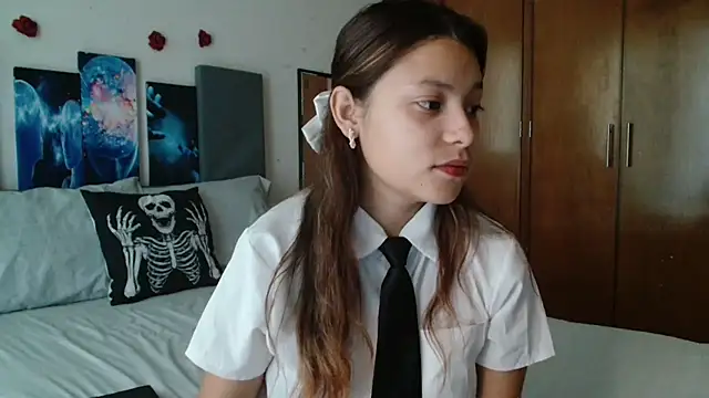 3littleschoolteens online show from June 25, 2026, 6:45 pm