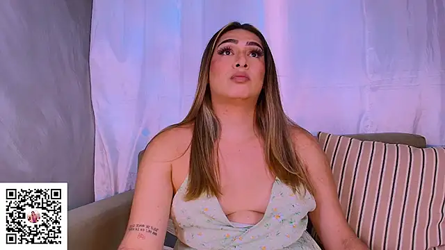 Snapshot of ISABELLASSMITH chatting on November 8, 2025, 5:12 pm ISABELLASSMITH online show from November 8, 2025, 5:12 pm