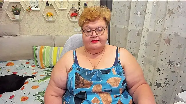  big love  online show from November 13, 2025, 8:19 pm