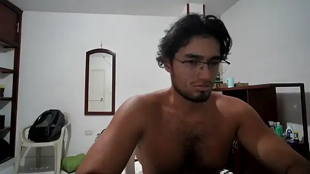 lechero226 online show from January 18, 2026, 5:55 am