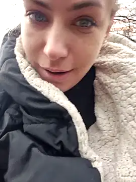 Keli Jessi online show from February 12, 2026, 1:06 pm