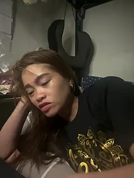 pinay4uwithagoodheart online show from June 24, 2026, 4:06 pm