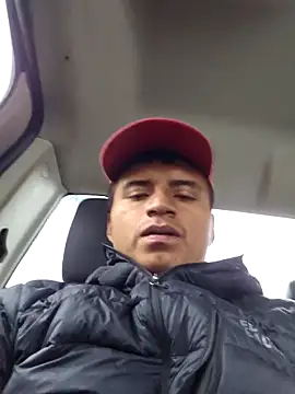 Diablo9804 online show from October 19, 2025, 4:18 pm