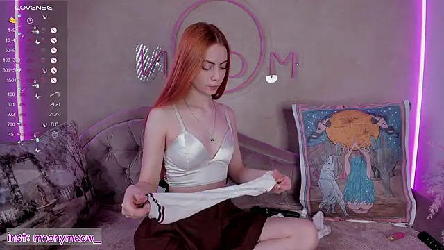 lika lil online show from March 3, 2025, 2:04 am