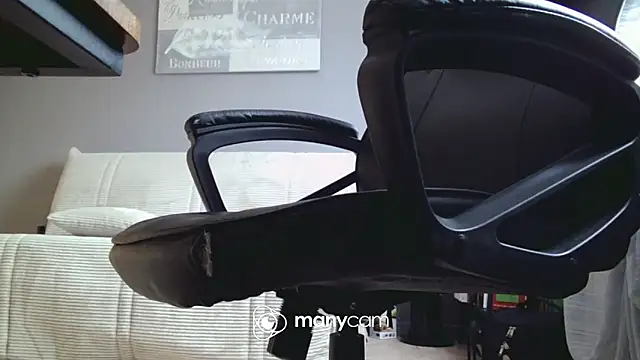 Snapshot of scorvierge@xh chatting on February 12, 2026, 11:27 am scorviergexh online show from February 12, 2026, 11:27 am