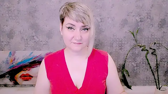 Djullia online show from June 19, 2026, 6:07 am