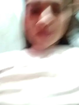 Snapshot of annie-19 chatting on February 22, 2025, 7:47 pm annie-19 online show from February 22, 2025, 7:47 pm