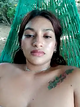 Snapshot of annie-19 chatting on October 12, 2025, 5:56 pm annie-19 online show from October 12, 2025, 5:56 pm