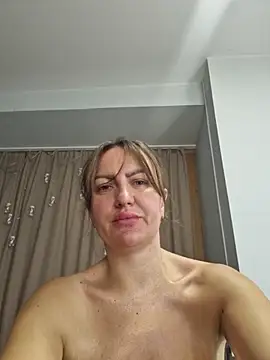 KamaSons online show from October 31, 2025, 11:33 am