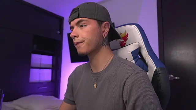  morghan  online show from February 24, 2026, 7:12 pm