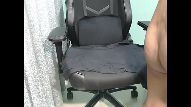 Snapshot of CuteRhea69 chatting on October 5, 2025, 2:59 pm CuteRhea69 online show from October 5, 2025, 2:59 pm