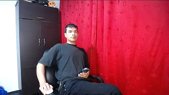 Deiby casas online show from October 19, 2025, 2:23 am