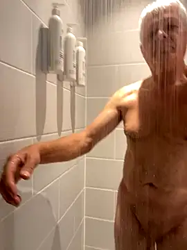 pau65vb online show from November 24, 2025, 6:02 am