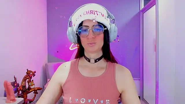 KimberlyJohnsoon online show from December 11, 2024, 4:28 am
