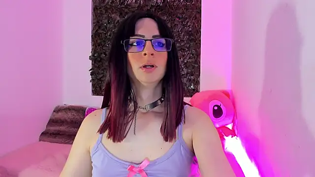 KimberlyJohnsoon online show from March 17, 2025, 2:41 am