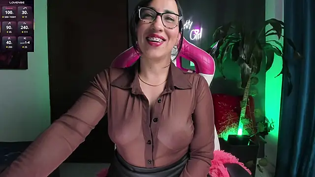 Katiehill 1 online show from November 29, 2025, 12:35 am