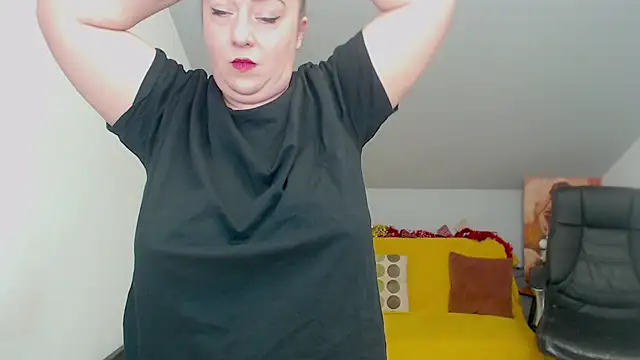 BrendaSkye online show from December 23, 2024, 10:42 am