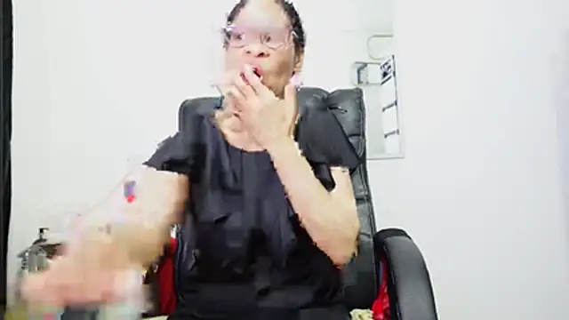 Aries Mature online show from June 12, 2026, 4:33 am