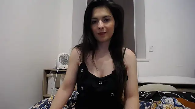 Snapshot of desirmiss1 chatting on February 7, 2025, 11:01 am desirmiss1 online show from February 7, 2025, 11:01 am