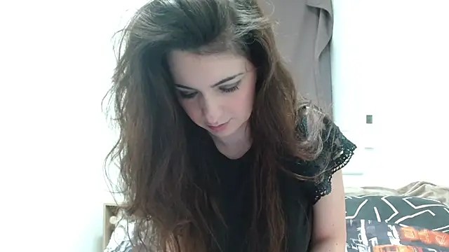 desirmiss1 online show from February 7, 2026, 7:56 am