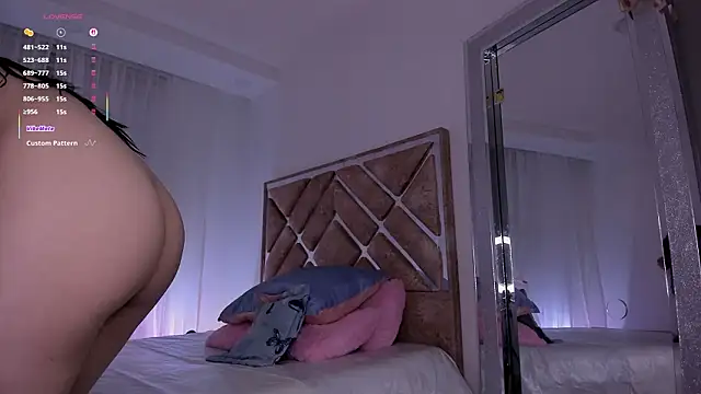 GoddessLinda04 online show from March 14, 2026, 11:54 pm