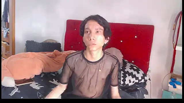 Snapshot of LAICK_01 chatting on October 19, 2025, 6:19 pm LAICK 01 online show from October 19, 2025, 6:19 pm