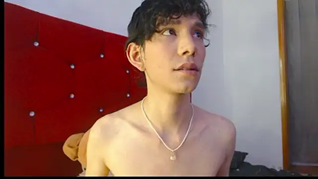 Snapshot of LAICK_01 chatting on March 1, 2026, 11:18 pm LAICK 01 online show from March 1, 2026, 11:18 pm