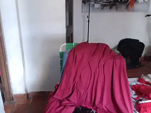 Snapshot of deftoolceles chatting on March 13, 2026, 5:19 pm deftoolceles online show from March 13, 2026, 5:19 pm