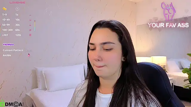 Snapshot of ava_blue chatting on October 2, 2025, 7:43 pm ava blue online show from October 2, 2025, 7:43 pm