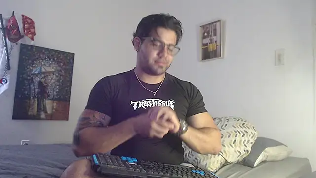  Coddygold  online show from December 27, 2024, 12:34 pm