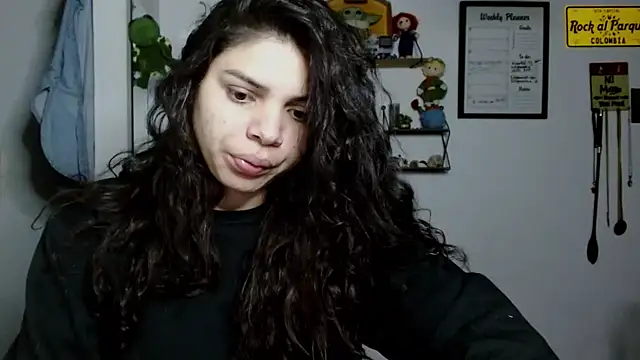 Nikkykora15 online show from October 3, 2025, 1:13 am