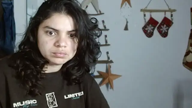 Nikkykora15 online show from December 4, 2025, 1:26 am