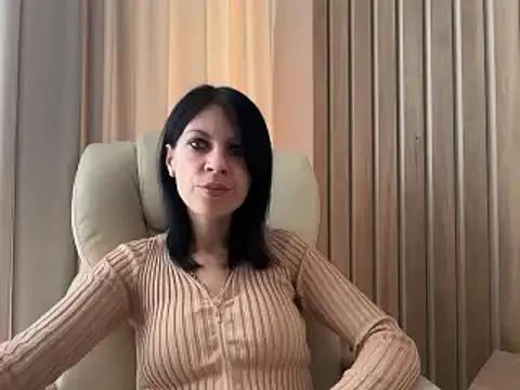 Snapshot of InjaAtHome chatting on October 20, 2025, 8:48 am InjaAtHome online show from October 20, 2025, 8:48 am