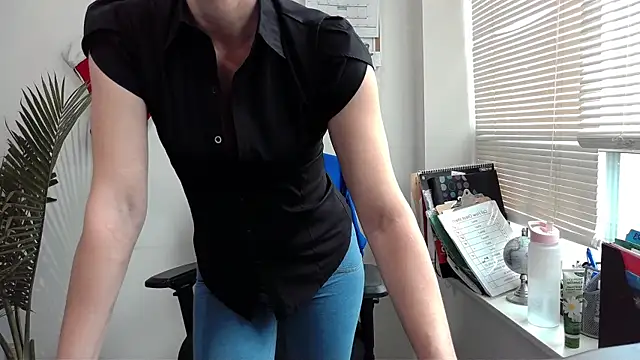 City Kat online show from December 18, 2024, 3:55 pm