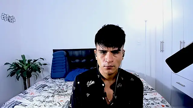 Eiden allenx online show from December 29, 2024, 4:19 pm