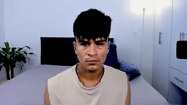 Eiden allenx online show from December 31, 2024, 2:03 pm