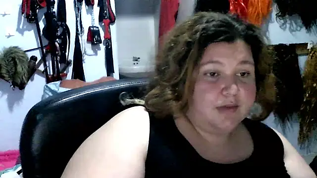squirt322bbw online show from January 14, 2025, 7:00 pm