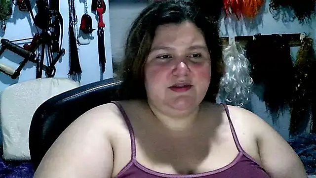 squirt322bbw online show from January 16, 2025, 7:20 pm