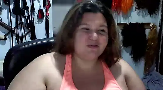 squirt322bbw online show from January 25, 2025, 3:30 am