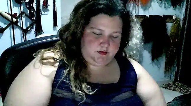 squirt322bbw online show from March 4, 2025, 8:49 pm