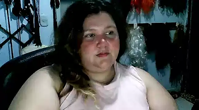squirt322bbw online show from March 13, 2025, 11:16 pm