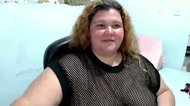 squirt322bbw online show from June 20, 2026, 4:04 am
