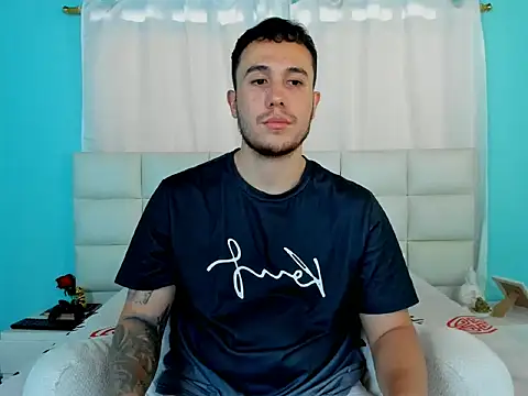 Snapshot of juan__jimenez chatting on September 24, 2025, 8:01 pm juan  jimenez online show from September 24, 2025, 8:01 pm