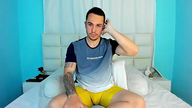 Snapshot of juan__jimenez chatting on October 22, 2025, 9:25 pm juan  jimenez online show from October 22, 2025, 9:25 pm