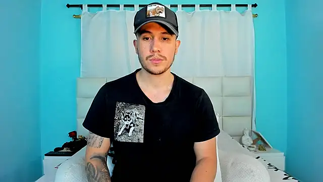 juan  jimenez online show from November 13, 2025, 9:14 pm