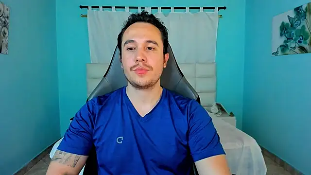juan  jimenez online show from May 11, 2026, 12:49 am