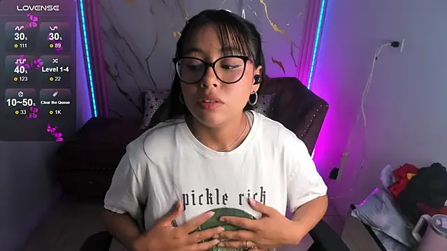 Nasha abby online show from June 18, 2026, 9:19 pm