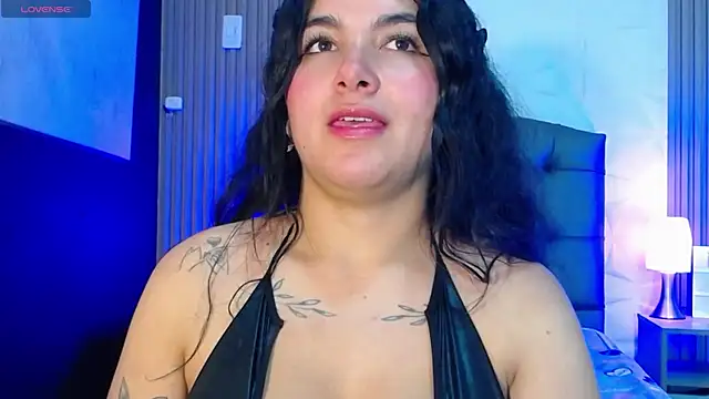 Snapshot of cheryl_hs chatting on January 24, 2025, 9:06 am cheryl hs online show from January 24, 2025, 9:06 am