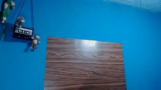 Snapshot of Dulce_domini chatting on October 18, 2025, 2:47 am Dulce domini online show from October 18, 2025, 2:47 am